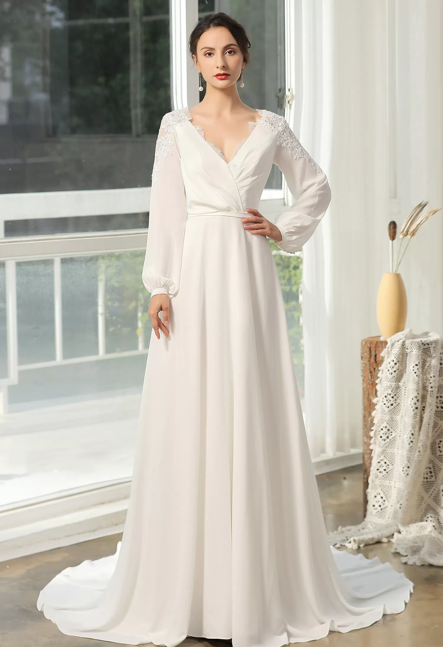 Simply  Wedding Dress With Crossed Neckline And Lace Back